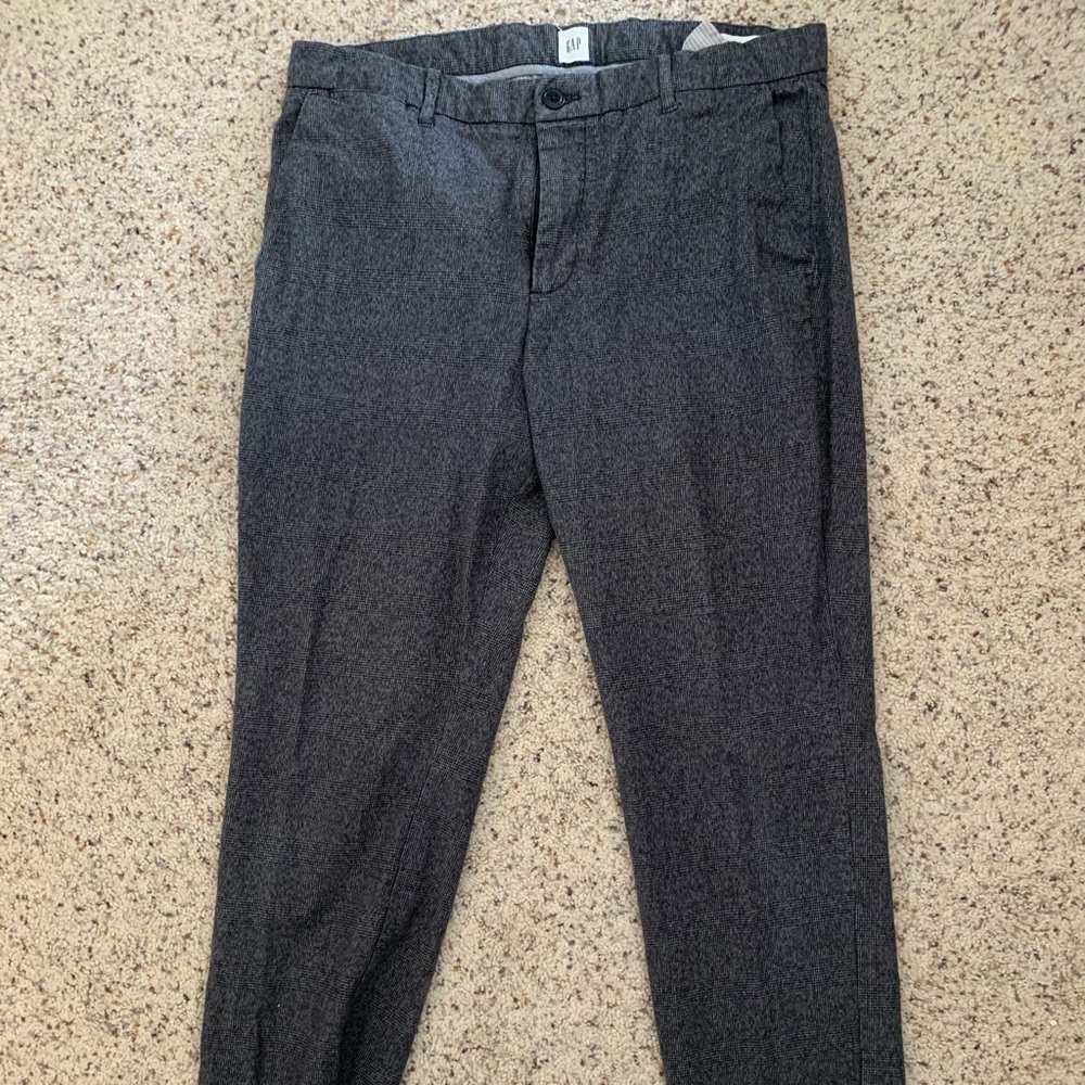 Gap men’s dress pants